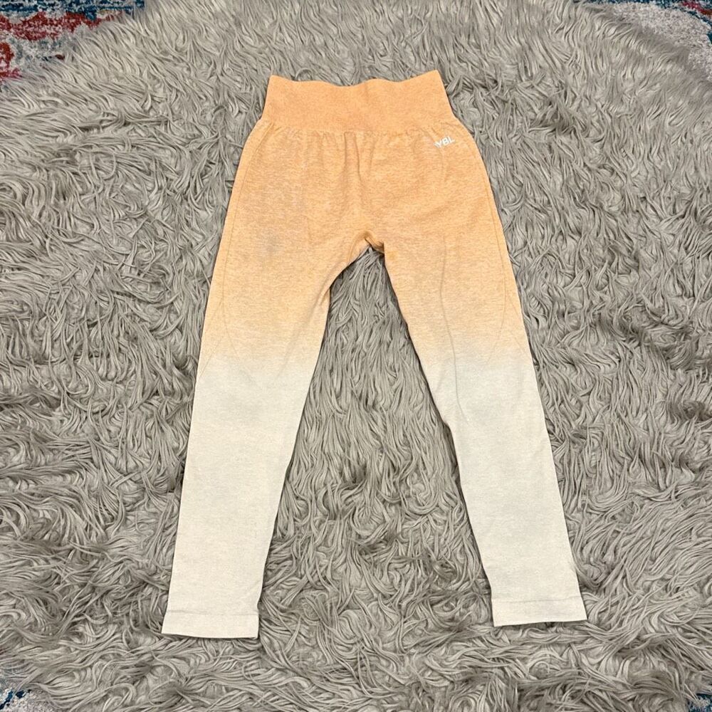 AYBL leggings size small orange ombre